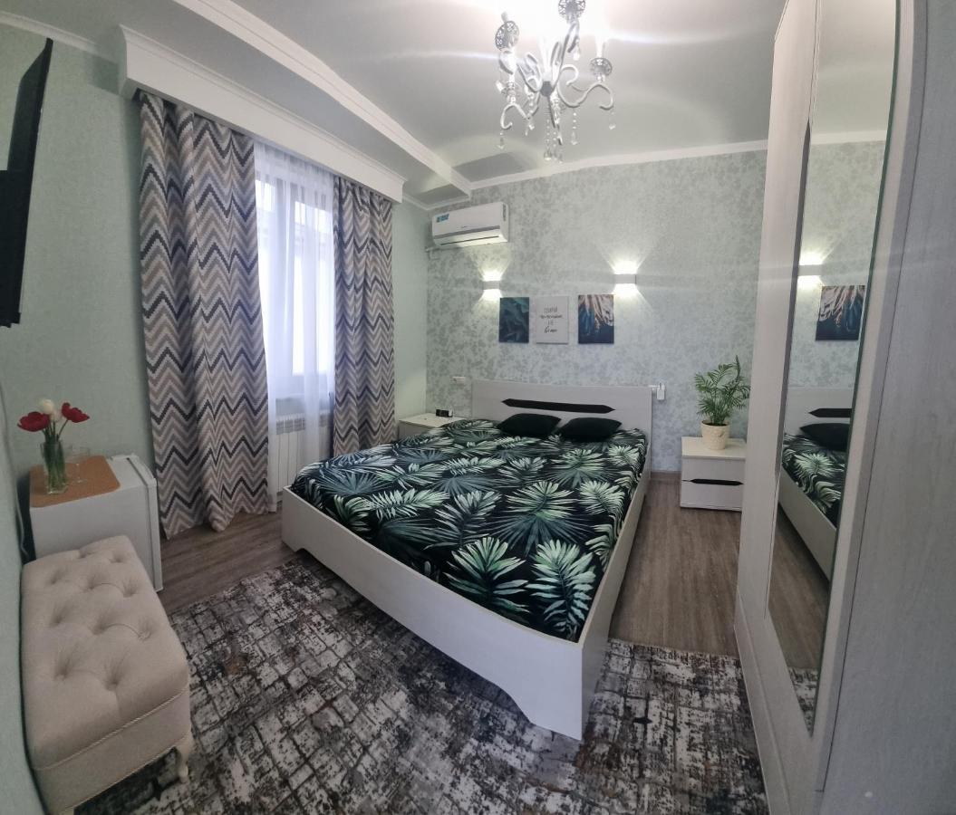 Гостевой Дом "Даниэлла" Gagry Exterior photo